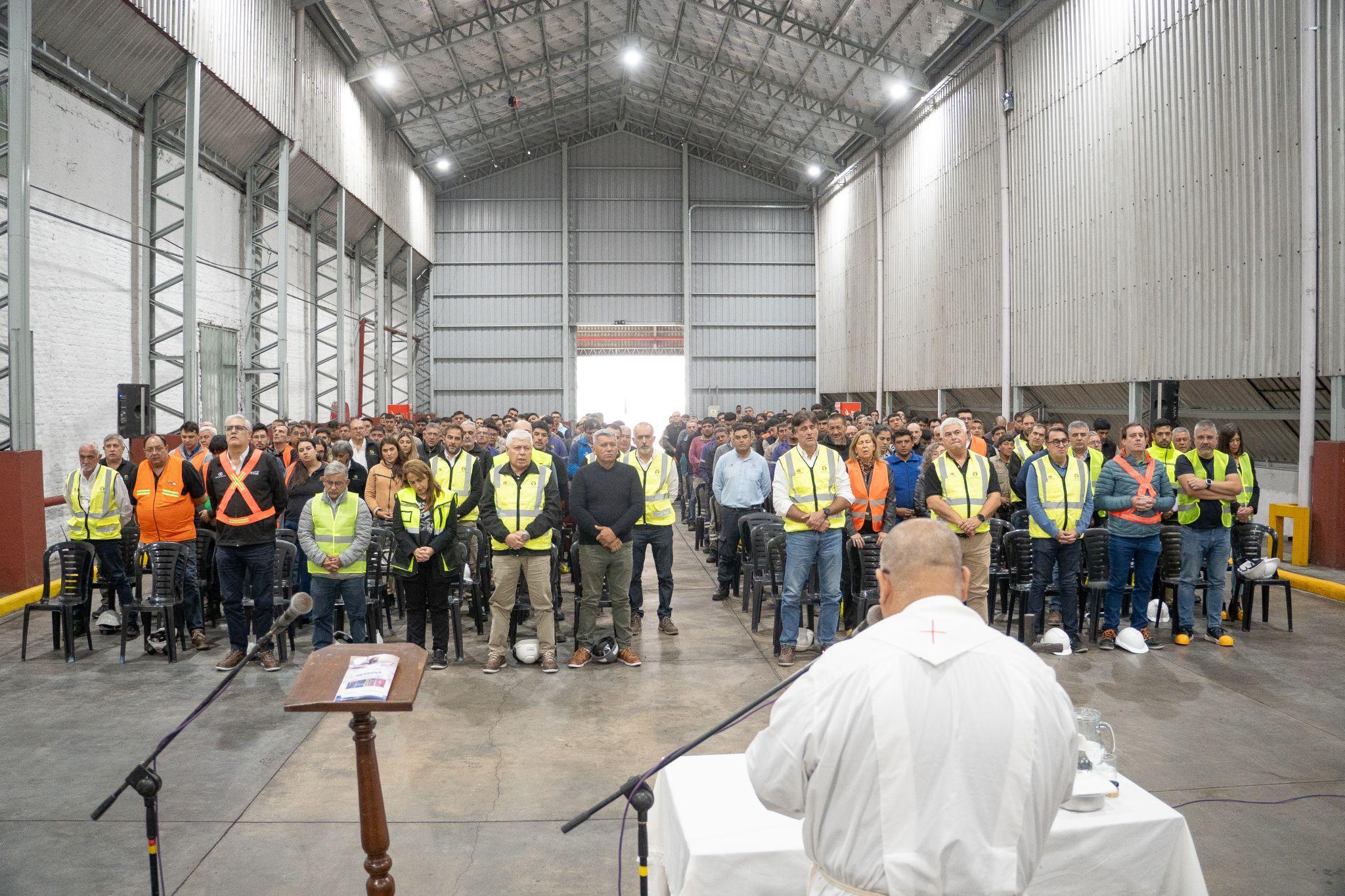 Famaillá y Bella Vista celebraron la misa simbólica de la zafra 2026